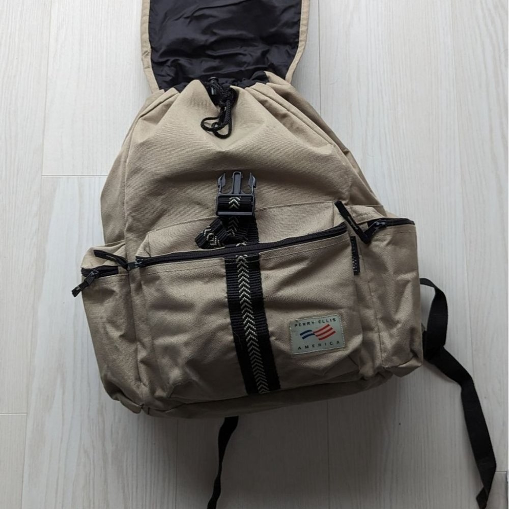 Perry Ellis Backpack - Picture 5 of 6
